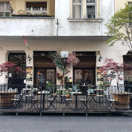 Leo22 Apartman Budapest Exterior photo